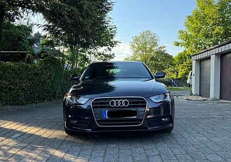 Audi A4 2.0 TDI 110kW clean d.mult. S line Avant ...