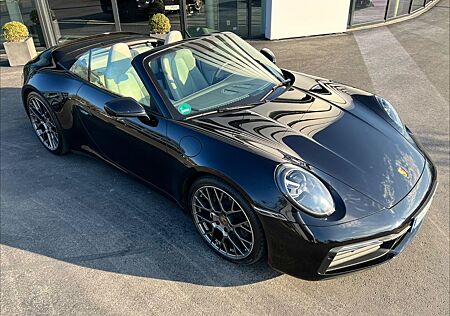 Porsche 992 Carrera 4S Cabrio, 1.Hd, LED, PZ-Scheckheft