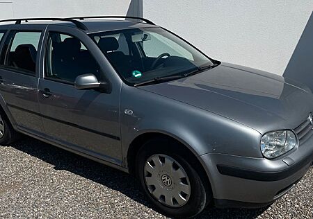VW Golf Volkswagen Variant 1,9l Diesel 101PS Sitzheizung 1. Hd