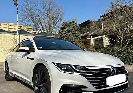 VW Arteon Volkswagen 2.0 TSI 206kW DSG 4MOTION R-Line