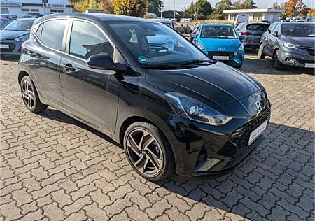 Hyundai i10 1.2 BENZIN 5-Gang Prime *Navi/Sitzhzg/Kamera