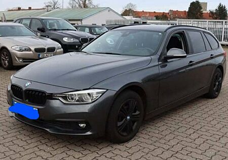 BMW 320d xDrive Touring Advantage Automatic Adva...