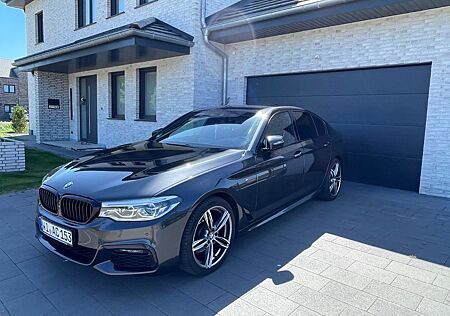 BMW 520d xDrive - TOP AUSSTATTUNG UND GEPFLEGT !!!!!