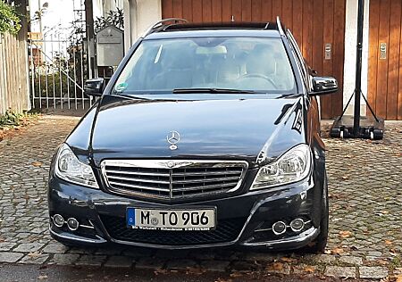 Mercedes-Benz C 180 gebraucht kaufen Mercedes-Benz C 180 CDI T BlueEFFICIENCY ELEGANCE ELEGANCE