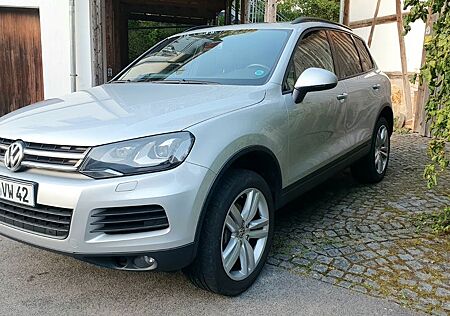 VW Touareg Volkswagen 3.0 V6 TDI Tiptronic Luft Pano Leder