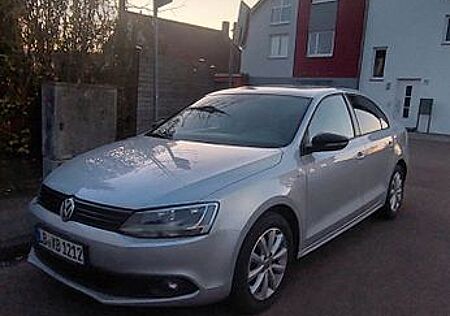 VW Jetta Volkswagen Matcha 2.0 TDI DSG Comfortline Comfortline