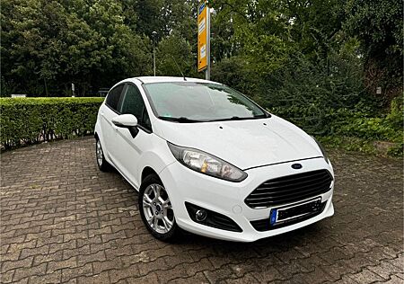 Ford Fiesta 1,0 EcoBoost 74kW S/S SYNC Edition SY...