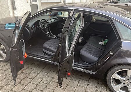 Audi A6 1.8 T -