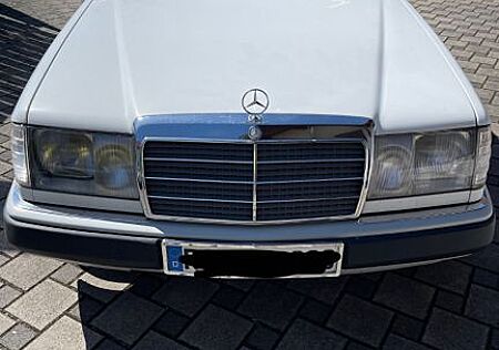 Mercedes-Benz CE 230