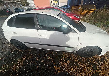 Seat Ibiza 1.4 16V 63kW Reference Reference