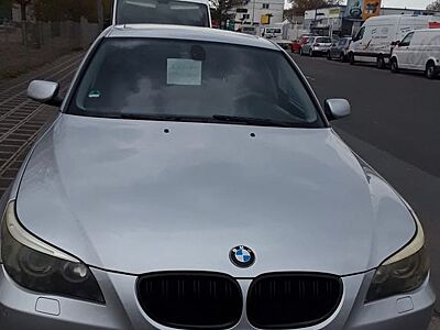 BMW 520i -