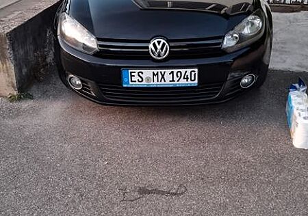 VW Golf Volkswagen 1.6 TDI BlueMotion. Omas Auto