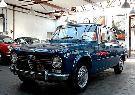 Alfa Romeo Giulia 1300 Erstlack