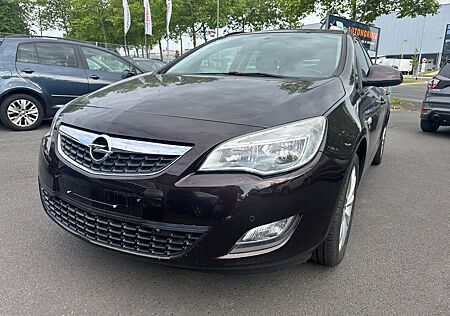 Opel Astra J Sports Tourer 150 Jahre