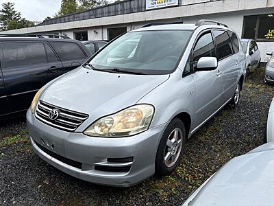 Toyota Avensis Verso 2,0 VVT-I AUT