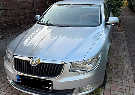 Skoda Superb 1.8 TSI DSG Elegance Elegance