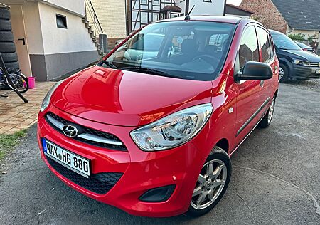 Hyundai i10 FIFA WM Edition 3/27 TÜV Sehr Gut.