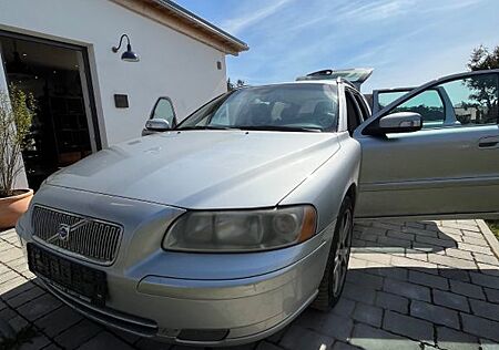 Volvo V70 D5 AWD Momentum Momentum