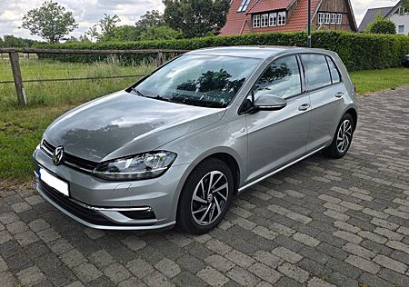 VW Golf Volkswagen 1.0 TSI Join Join
