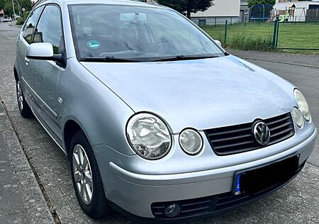 VW Polo Volkswagen 1.4 Automatik / Sitzheizung / Klimaanlage