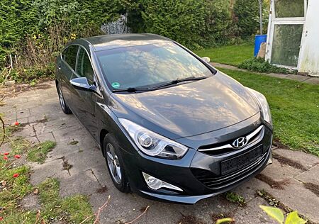 Hyundai i40 1.7 CRDi 100kW Premium Automatik Premium