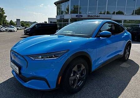 Ford Mustang Mach-E 75KWH 198KW 269PS TECHNO P1 HECK