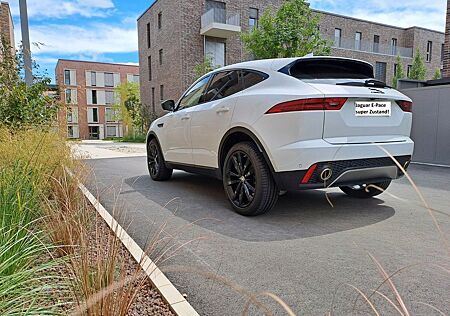 Jaguar E-Pace Autom.|Perfekt|4WD|BlackPack|Sportpaket|20 Zoll