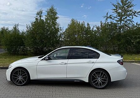 BMW 335i xDrive Sport Line Auto...