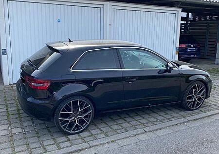 Audi A3 1.4 TFSI cod ultra S tronic Ambition Ambition