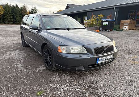 Volvo V70 gebraucht kaufen Volvo V70 2.4D Momentum 120kW Momentum