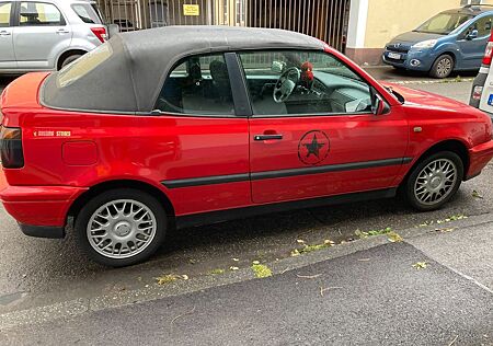 VW Golf Volkswagen Cabrio