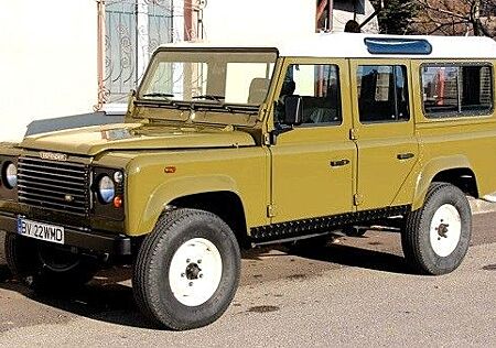 Land Rover Defender 110 Td5 Station Wagon E E