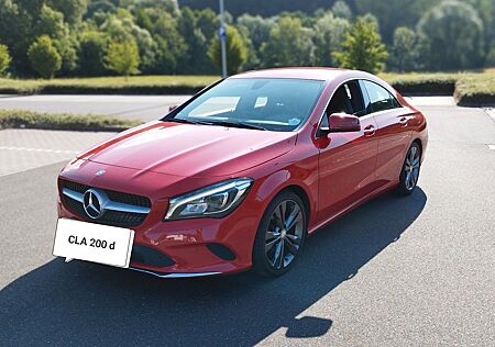 Mercedes-Benz CLA 200 d -Urban/AHK/18"