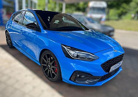 Ford Focus ST Edition LED,Kam,Nav,Recaro uvm.