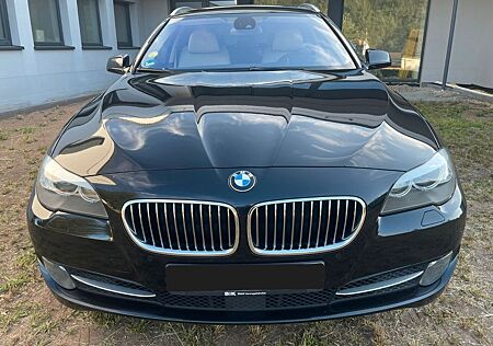 BMW 530d Touring -