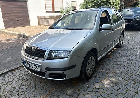 Skoda Fabia Combi 1.4 16V 59 kW Ambiente Ambiente