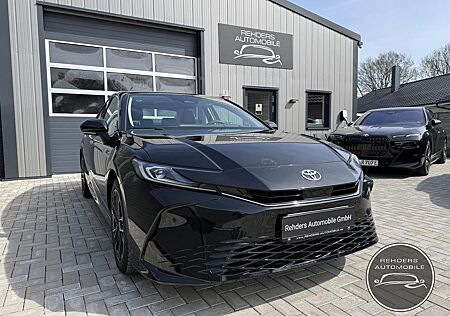 Toyota Camry Pano SHZ LED ACC RFK