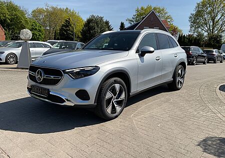 Mercedes-Benz GLC 300 e 4MATIC Auto,Panorama,AHK,LED,Memory