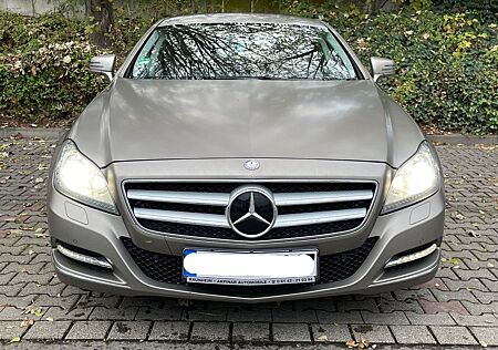 Mercedes-Benz CLS 250 CDI *SONDERLACK*DİSTRONİC