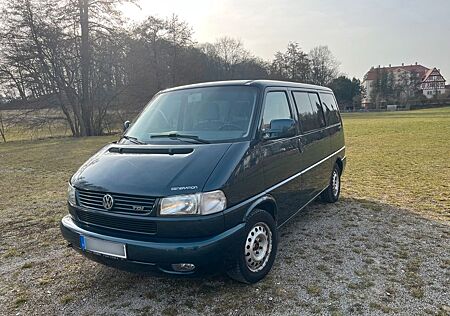 VW T4 Multivan Volkswagen 2.5 TDI - Camper geeignet