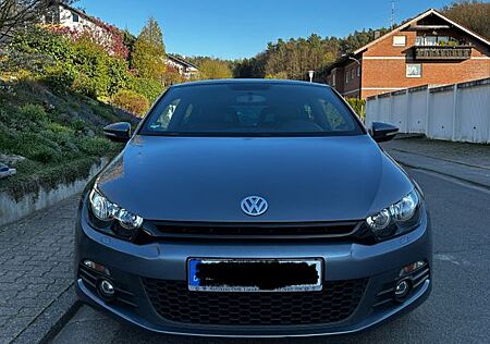 VW Scirocco Volkswagen 2.0 TSI DSG Standard