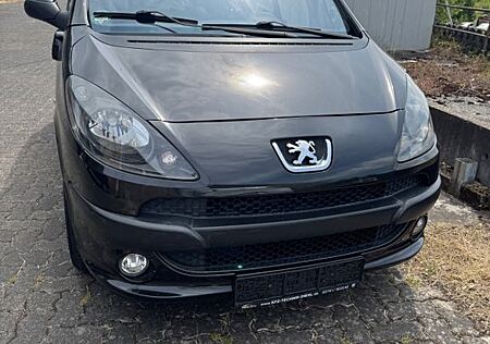 Peugeot 1007 Filou 110 Filou