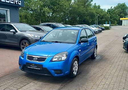 Kia Rio 1.4 Attract Tüv Neu Inspektion Neu AHK