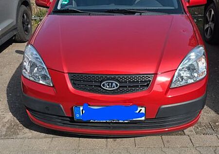 Kia Rio 1.4 EX Basis EX BASIS