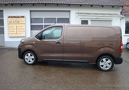 Toyota Pro Ace Proace 2.0D Camper-Eigenausbau/3.Sitzer/LM-F 17