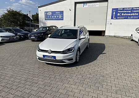 VW Golf Volkswagen Comf 2.0TDI SCR Navi LED ACC PDCv+h Alu16 E6