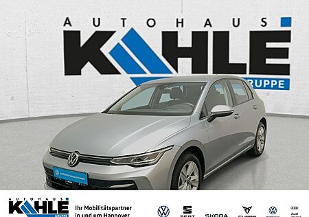 VW Golf Volkswagen VIII 1.5 eTSI 85 kW DSG Life CarPlay Hyb.