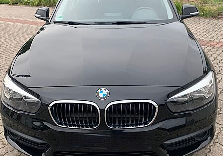 BMW 118i -