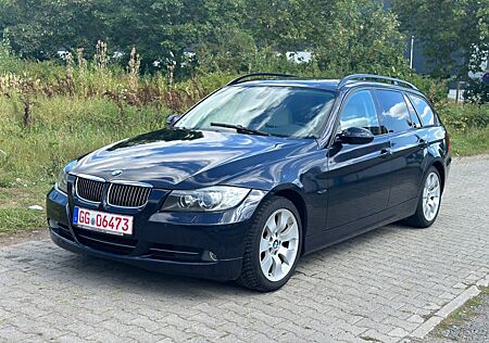 BMW 330i 330 Baureihe 3 Touring xDrive*AUTOMATIK