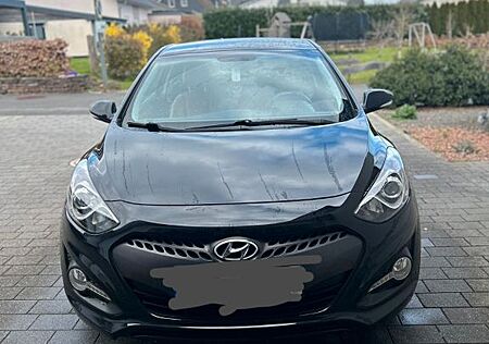 Hyundai i30 1.6 GDI Design Design